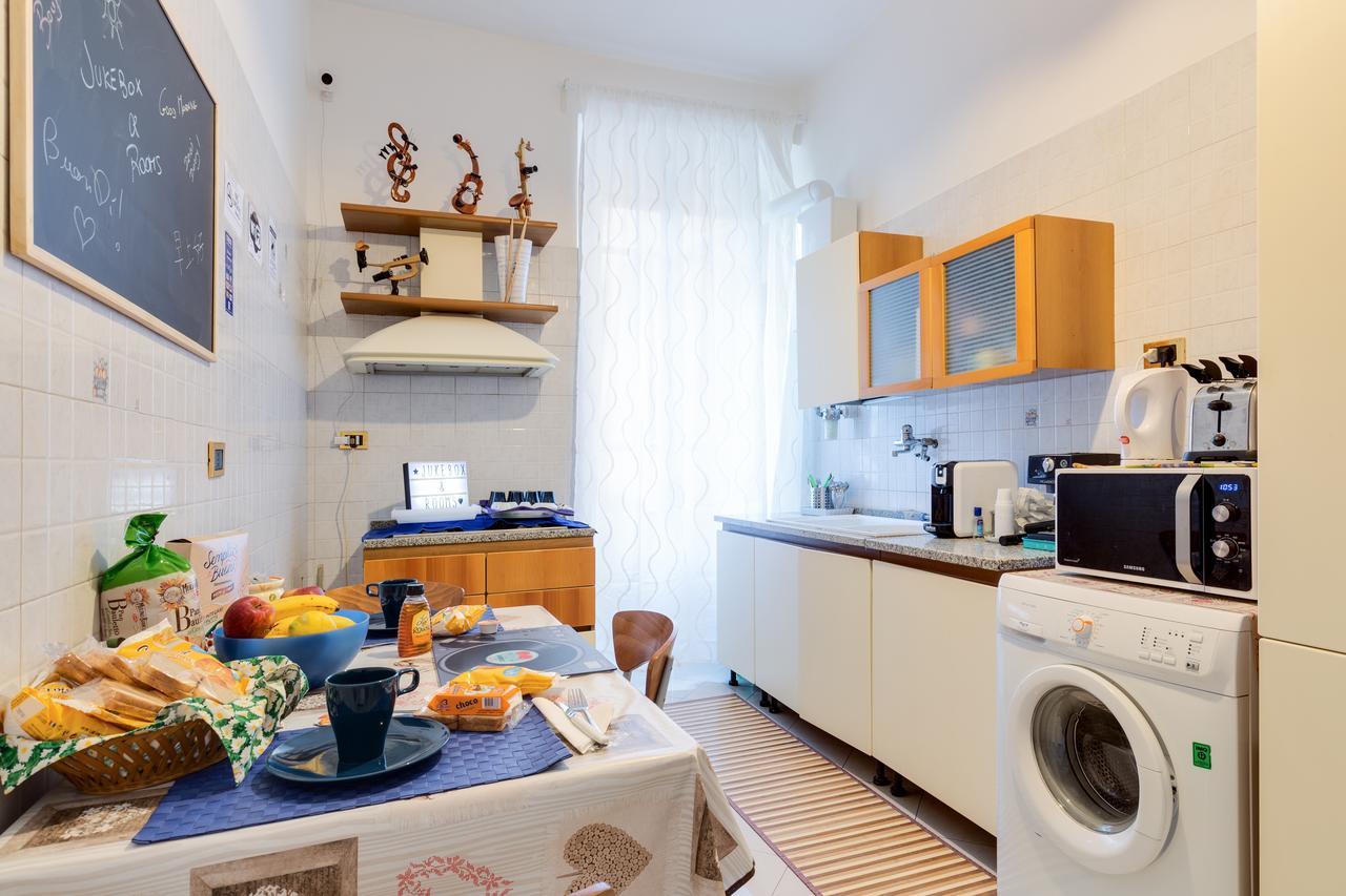 Jukebox & Rooms B&B Roma Esterno foto